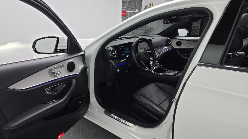 car Mercedes Benz E Class id44071 photo #10