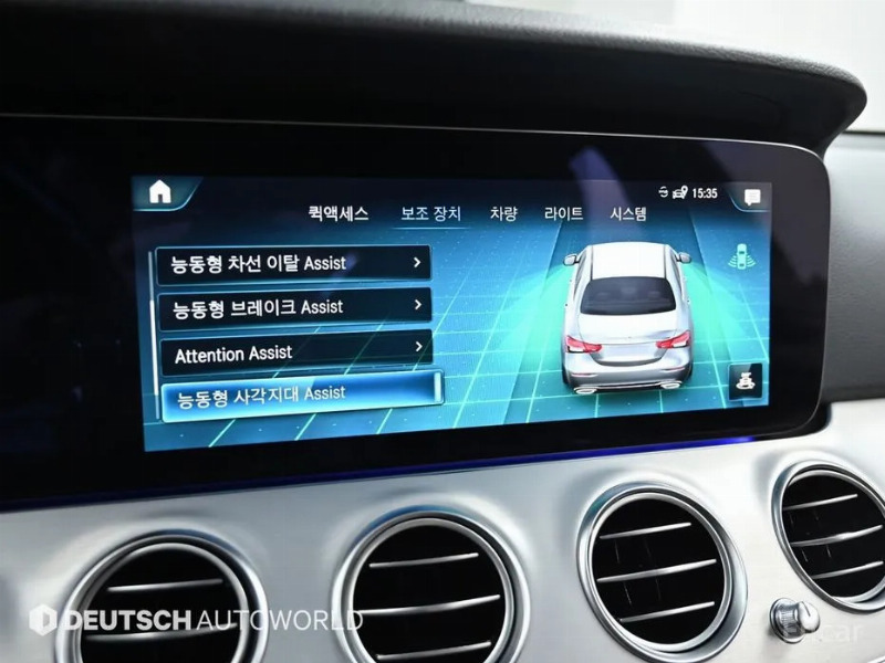 car Mercedes Benz E Class id44088 photo #17