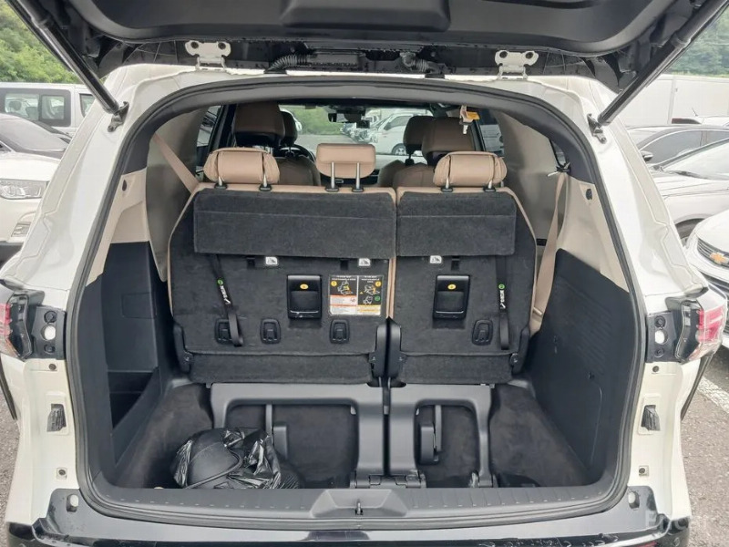 car Toyota Sienna id44103 photo #5