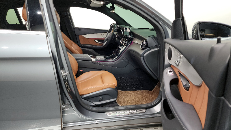 car Mercedes Benz GLC id44149 photo #11