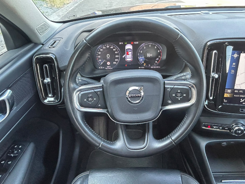 car Volvo XC40 id44166 photo #6