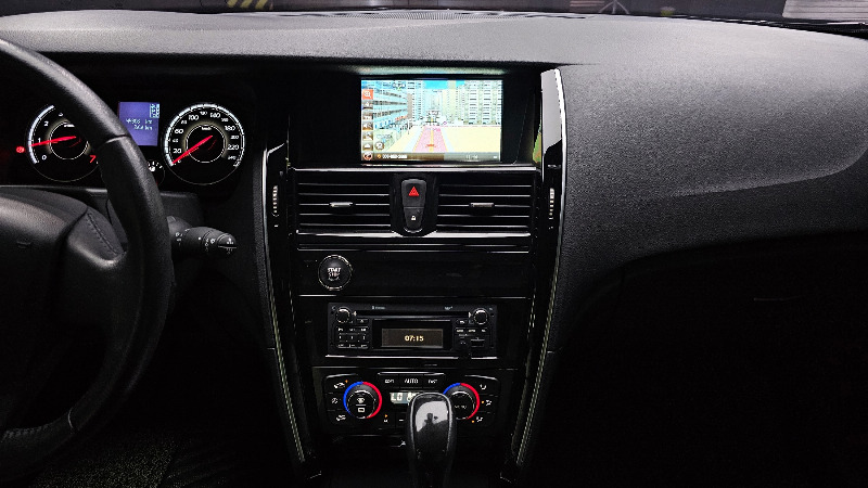 car Renault Samsung SM7 id44284 photo #14