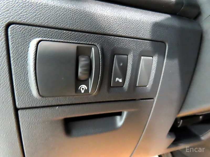 car Renault Samsung SM7 id44296 photo #14