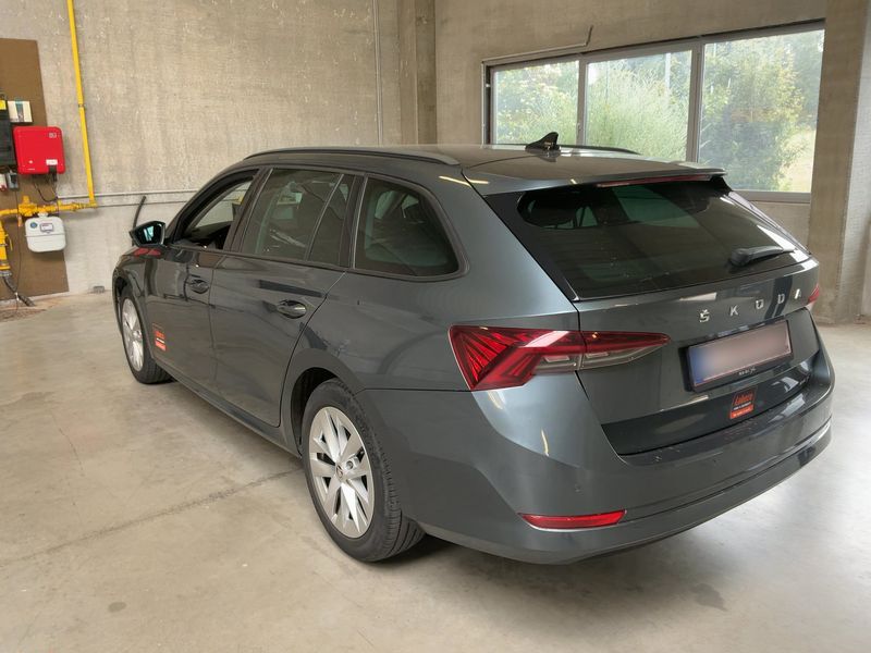car Skoda Octavia id44422 photo #2