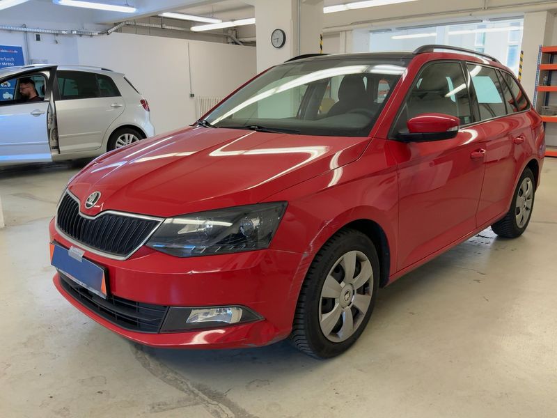 car Skoda Fabia id44933 main photo