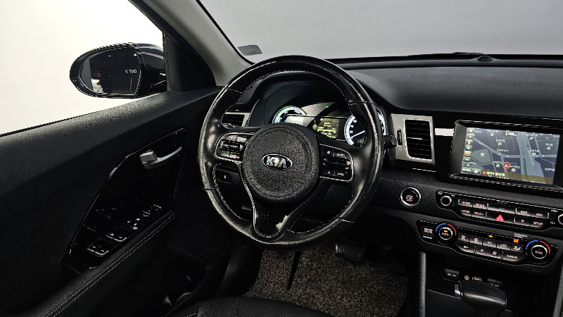 car KIA Niro id45831 photo #13