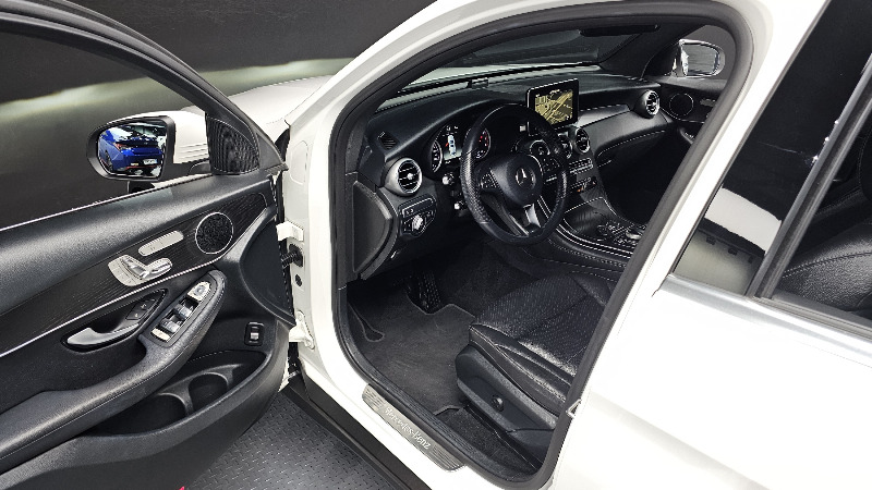 car Mercedes Benz GLC id45836 photo #10