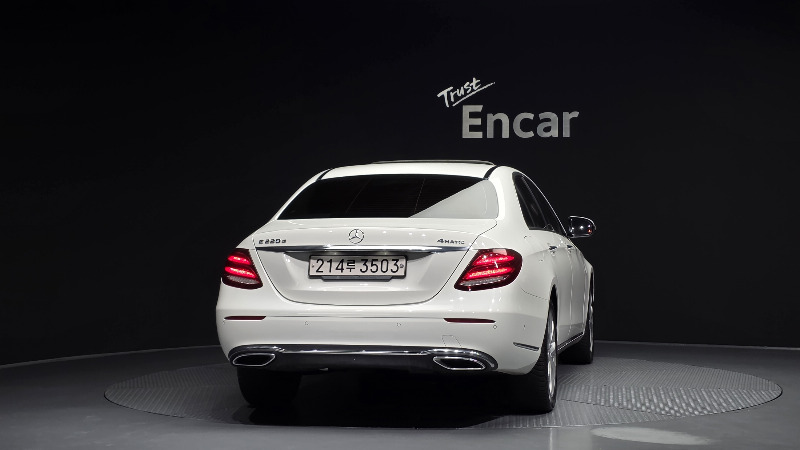car Mercedes Benz E Class id45846 photo #4