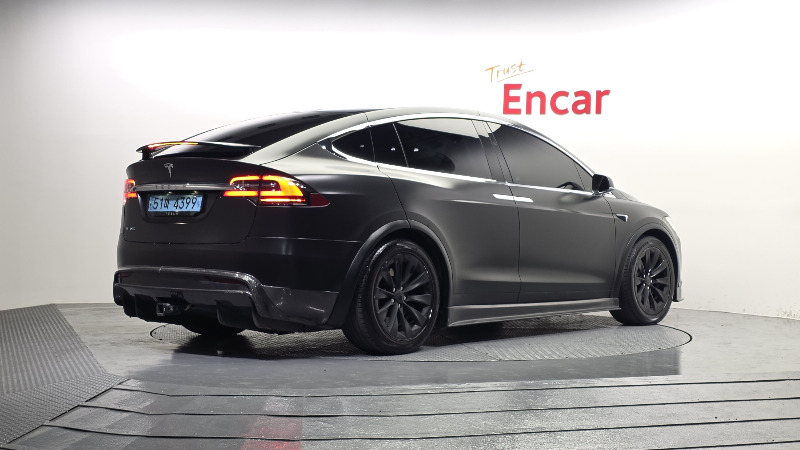 car Tesla Model X id45855 photo #2