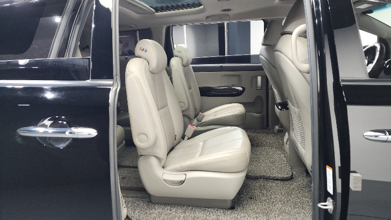 car KIA Carnival id45863 photo #11