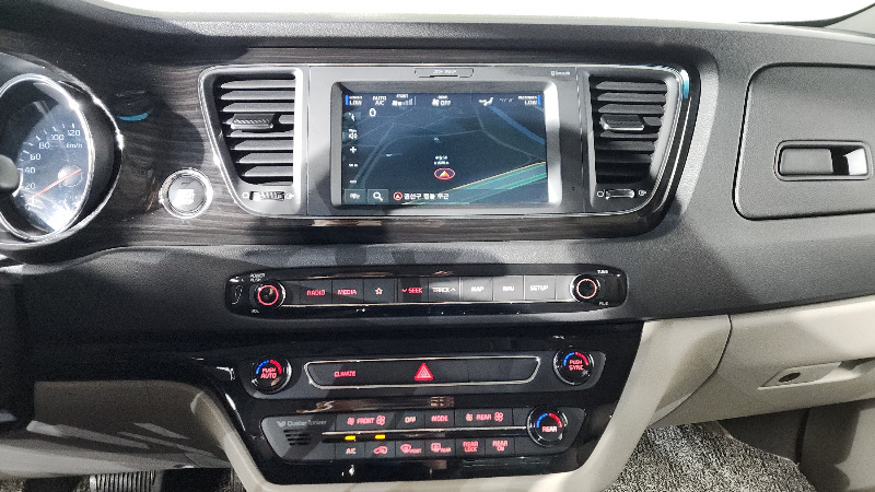 car KIA Carnival id45863 photo #12