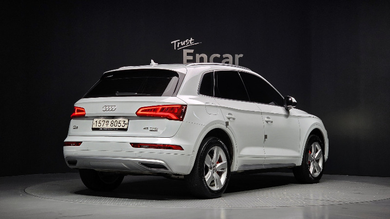 car Audi Q5 id45984 photo #2