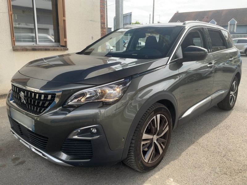car Peugeot 5008 id46130 main photo