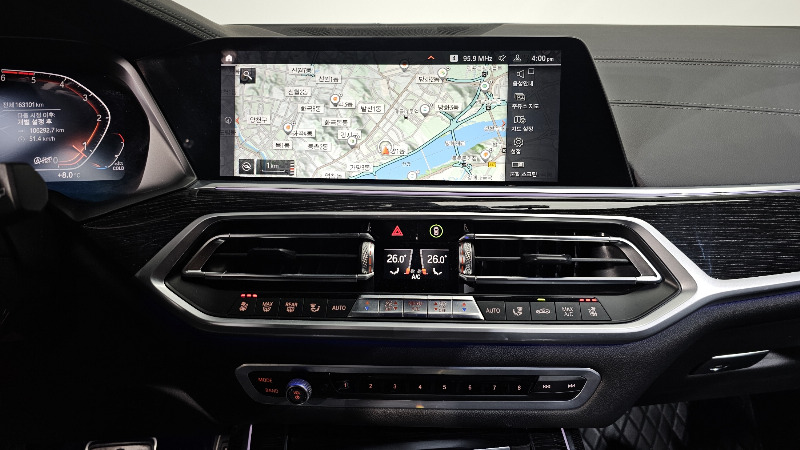 car BMW X7 id46953 photo #14