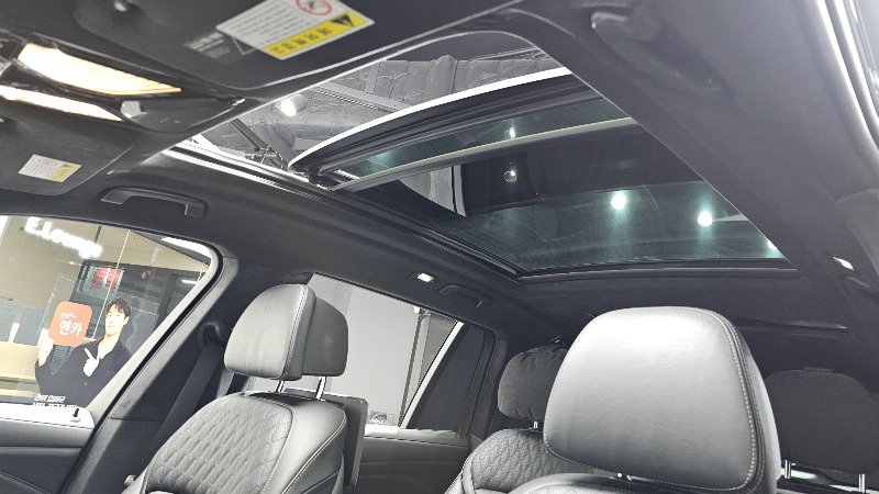 car BMW X7 id46953 photo #17