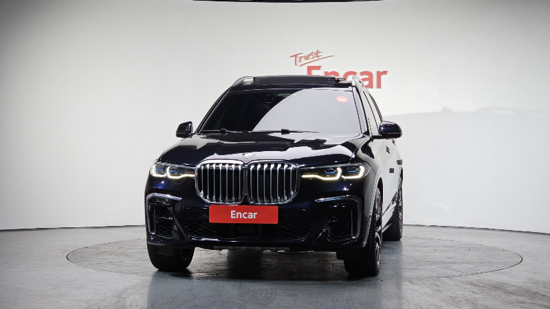 car BMW X7 id46953 photo #3