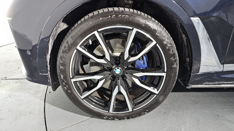 car BMW X7 id46953 photo #5