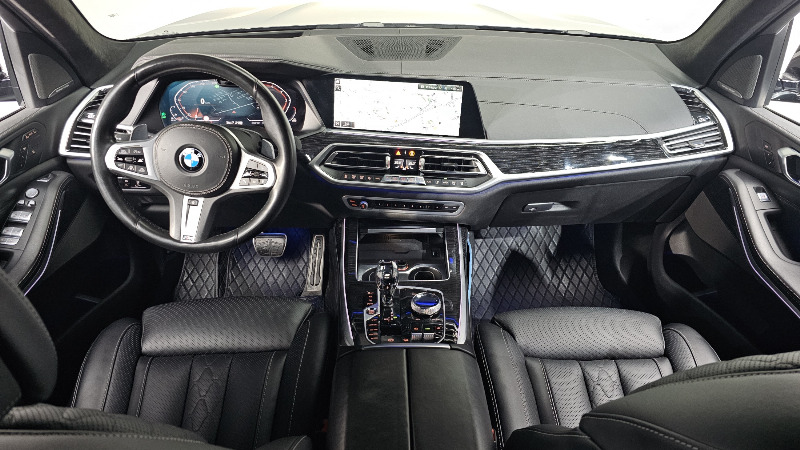 car BMW X7 id46953 photo #7