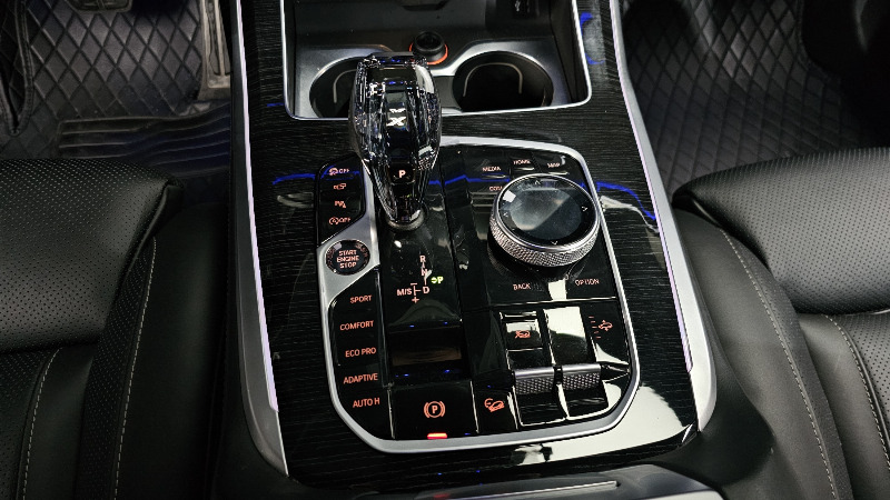 car BMW X7 id46953 photo #9