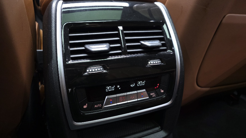 car BMW X7 id46992 photo #18