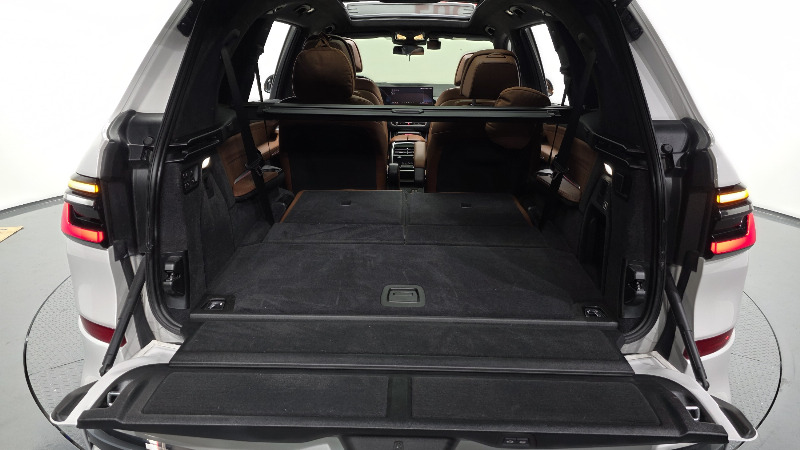 car BMW X7 id46992 photo #19