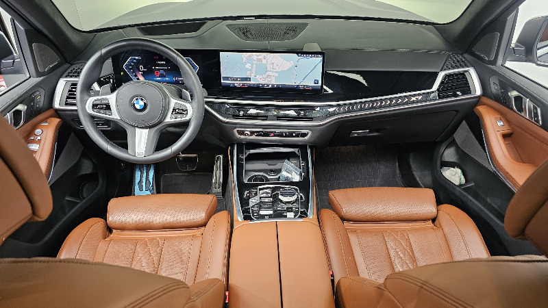 car BMW X7 id46998 photo #7