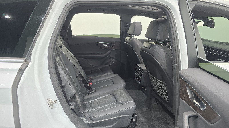 car Audi Q7 id47005 photo #11