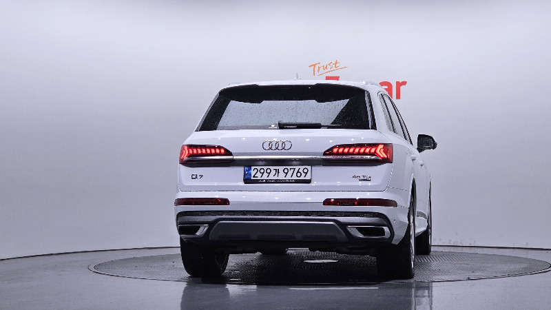 car Audi Q7 id47024 photo #4