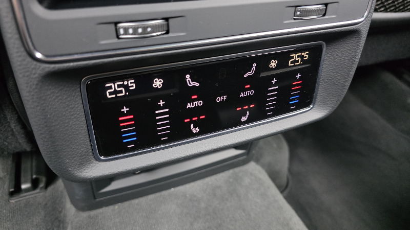 car Audi Q7 id47053 photo #18