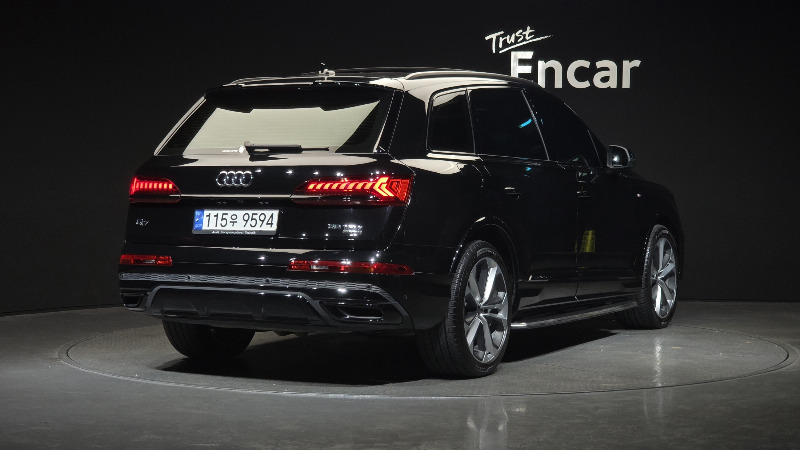car Audi Q7 id47054 photo #2