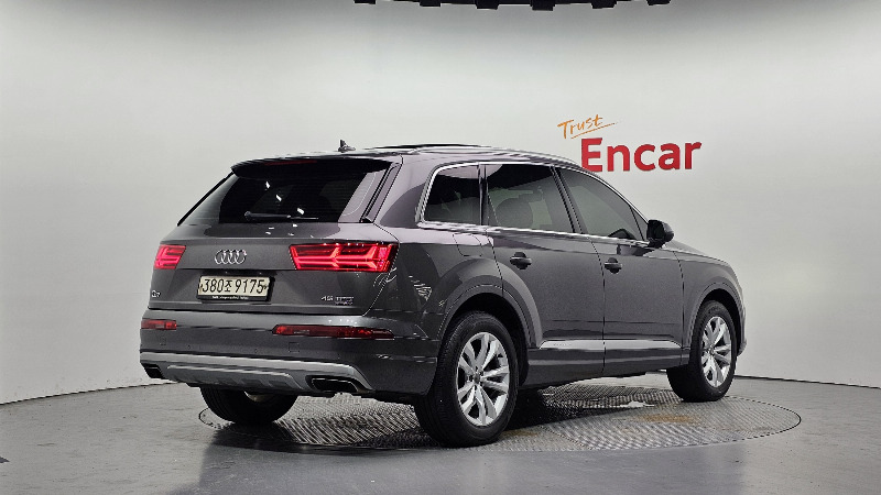 car Audi Q7 id47062 photo #2