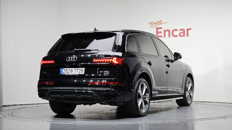 car Audi Q7 id47068 photo #2