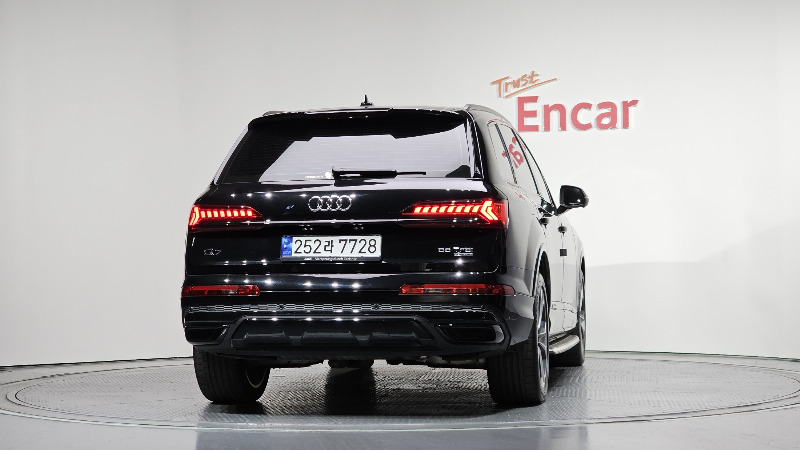 car Audi Q7 id47068 photo #4
