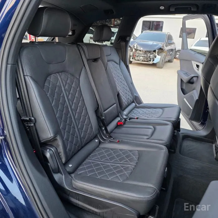 car Audi Q7 id47079 photo #10