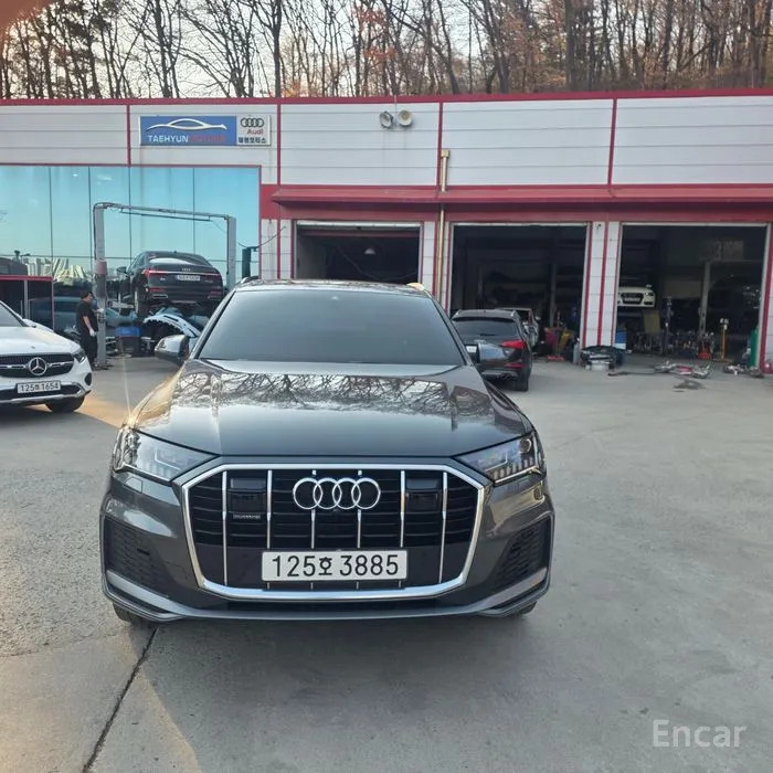 car Audi Q7 id47080 main photo