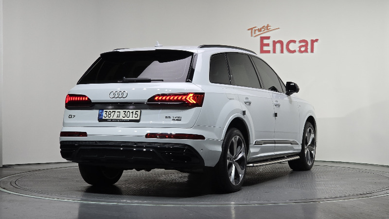 car Audi Q7 id47081 photo #2