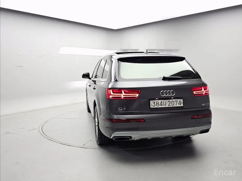 car Audi Q7 id47084 photo #2