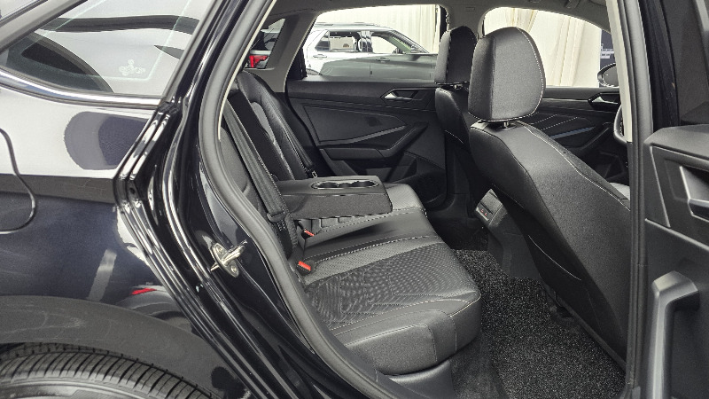 car Volkswagen Jetta id47130 photo #12