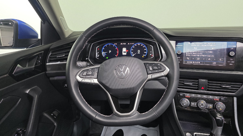 car Volkswagen Jetta id47175 photo #13