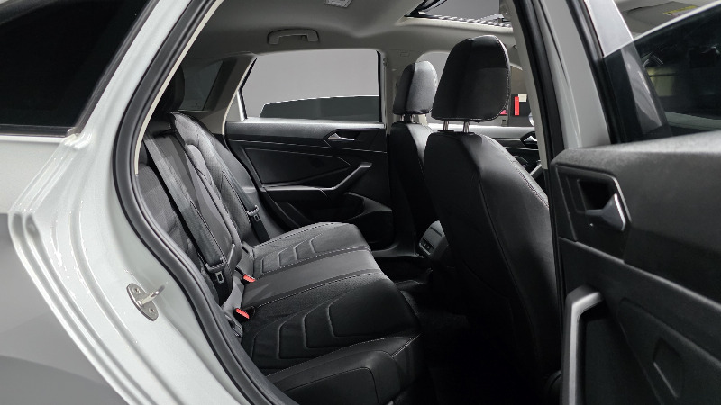 car Volkswagen Jetta id47176 photo #11