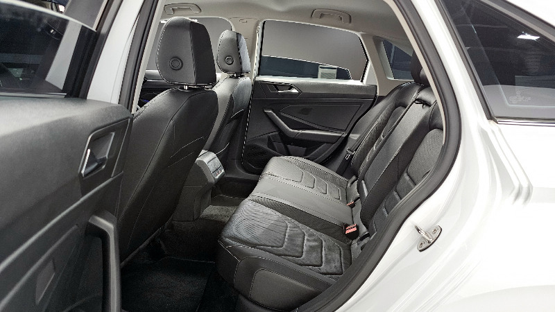 car Volkswagen Jetta id47183 photo #11