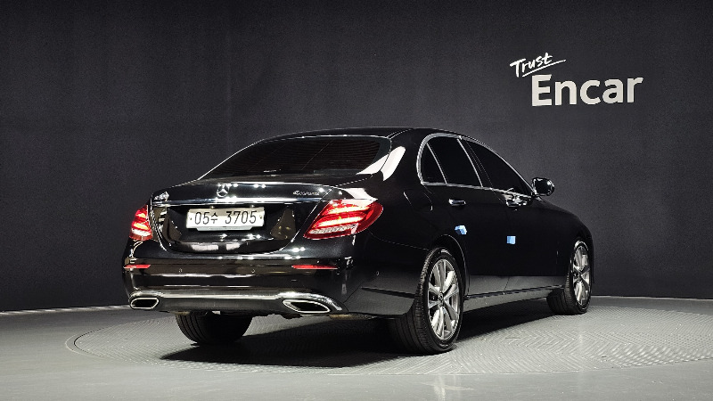 car Mercedes Benz E Class id47205 photo #2