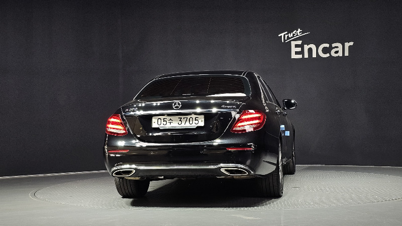 car Mercedes Benz E Class id47205 photo #4