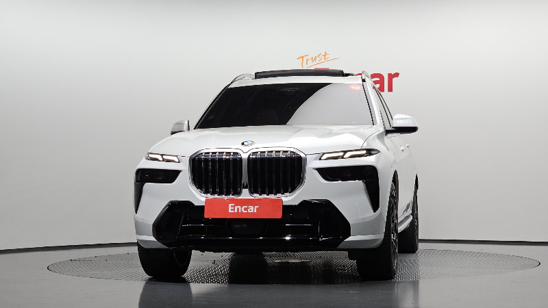 car BMW X7 id47414 photo #3
