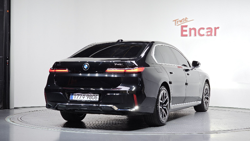 car BMW 7 Series id47504 photo #2