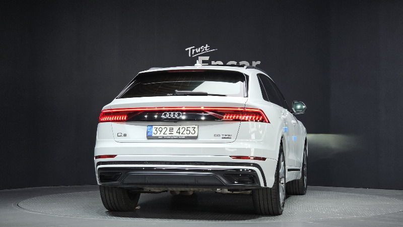 car Audi Q8 id47586 photo #4