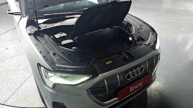 car Audi e-tron id47593 photo #6