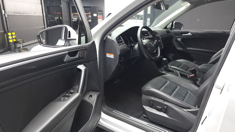 car Volkswagen Tiguan id47621 photo #10