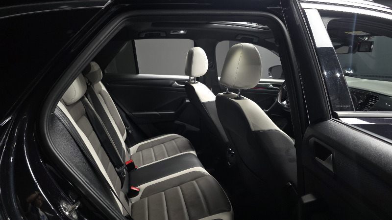 car Volkswagen T-Roc id47636 photo #12
