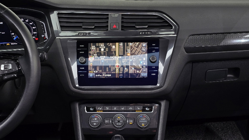 car Volkswagen Tiguan id47652 photo #17